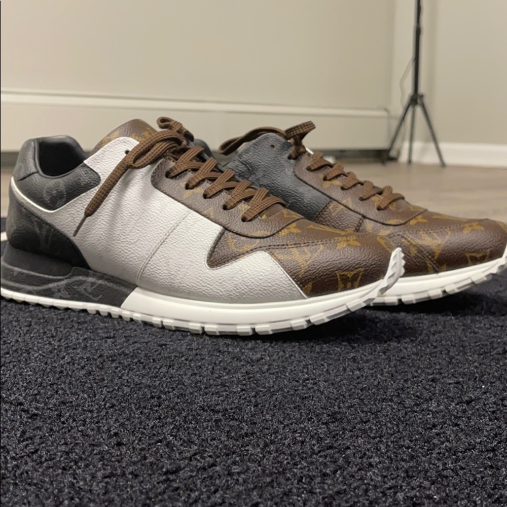 Louis Vuitton Run Away Sneakers (MEN)